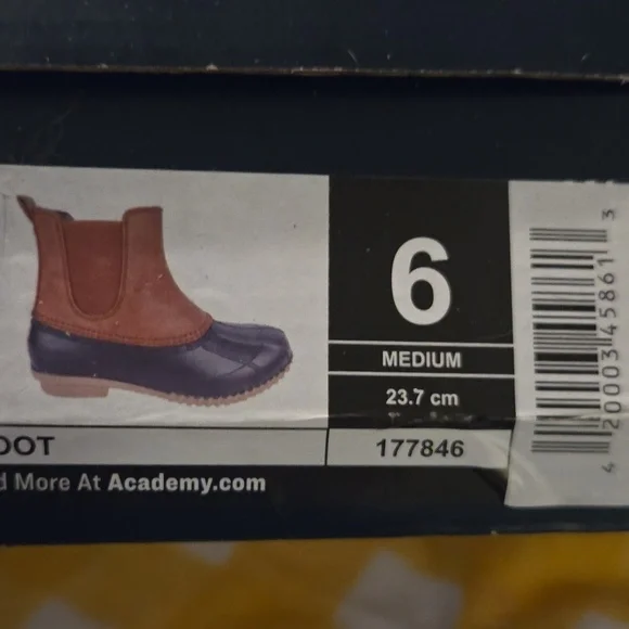 ❣️🦆MAGELLAN OUTDOORS🏔 WATERPROOF🌧 SLIP ON DUCK BOOTS SIZE 6 ❗️NWT❗️ - Picture 2 of 10